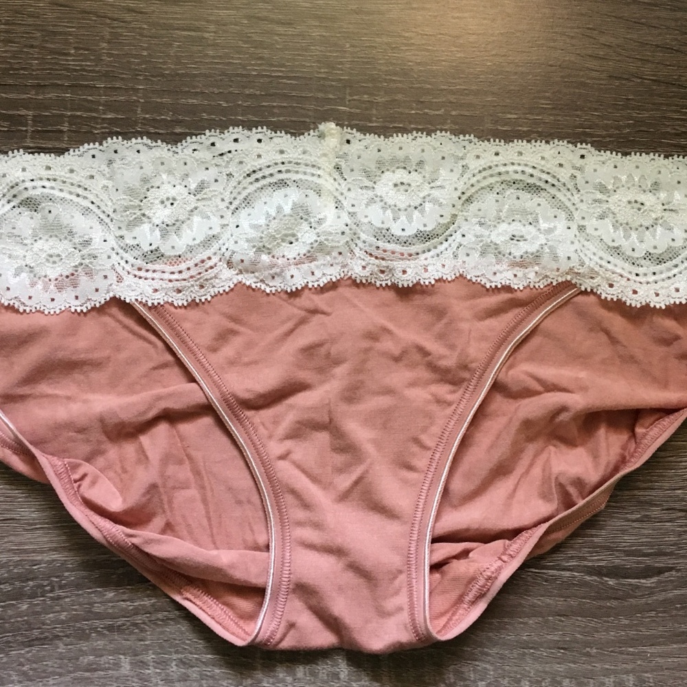 Soma Supersoft Lace Bikini - NWT